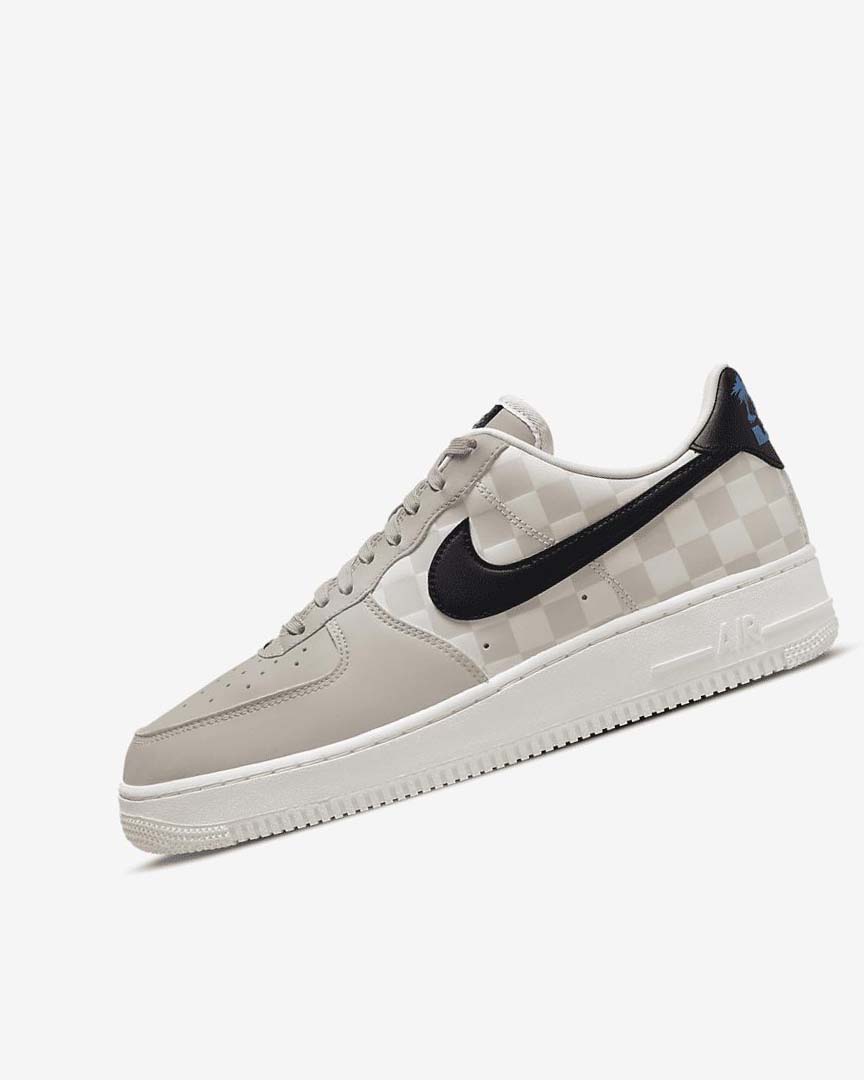 Cream / Black / Black Nike Air Force 1 \'07 QS Men\'s Sneakers | CA_2329