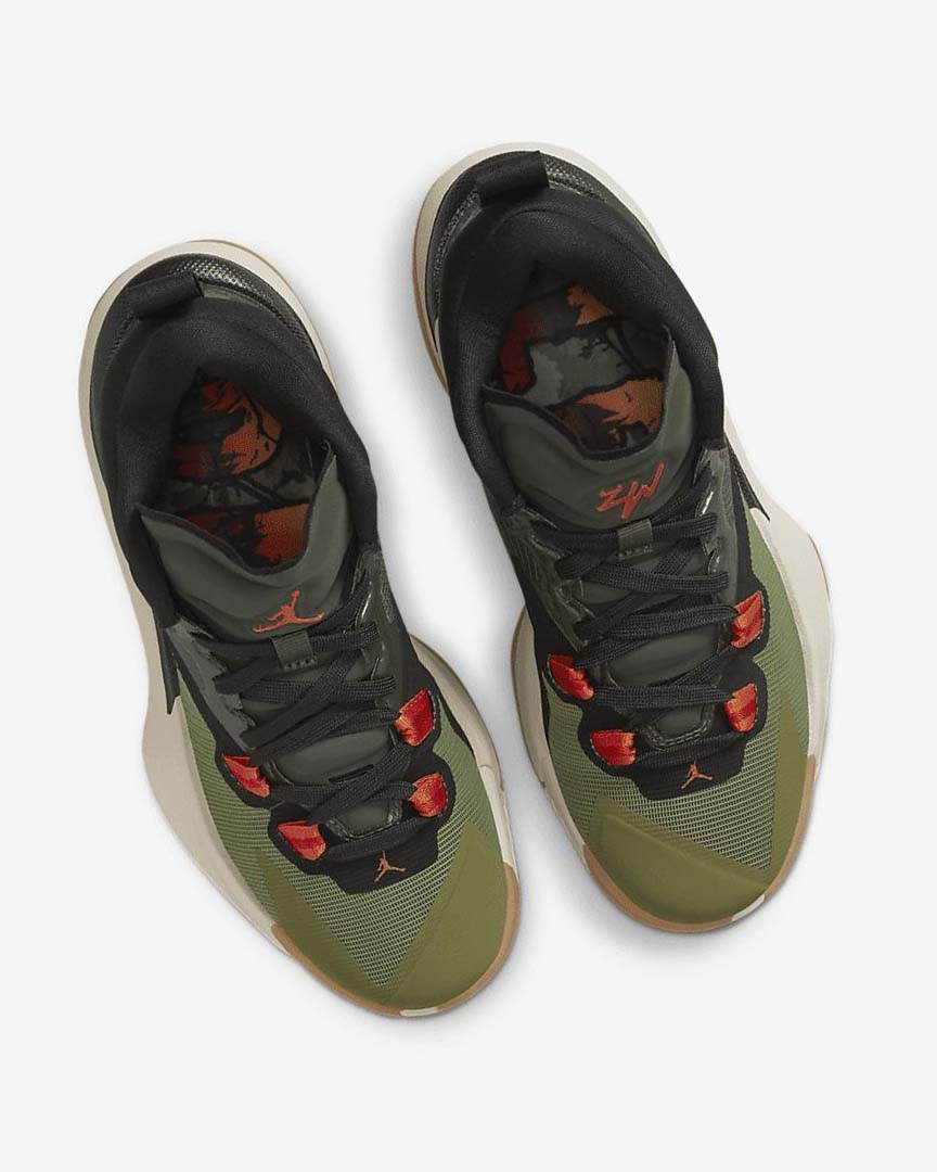 Dark Grey Green / Black Nike Zion 1 Boys' Basketball Shoes | CA_5434