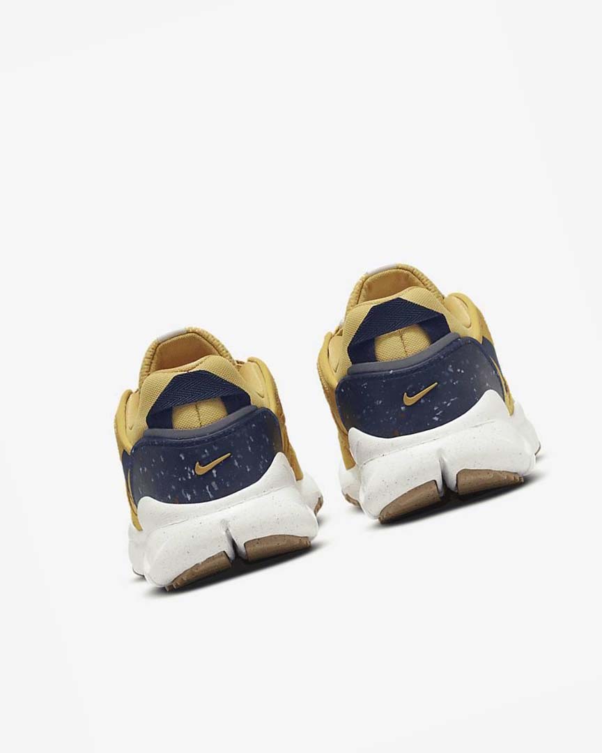 Gold / Navy Nike Free Terra Vista Men's Sneakers | CA_3007