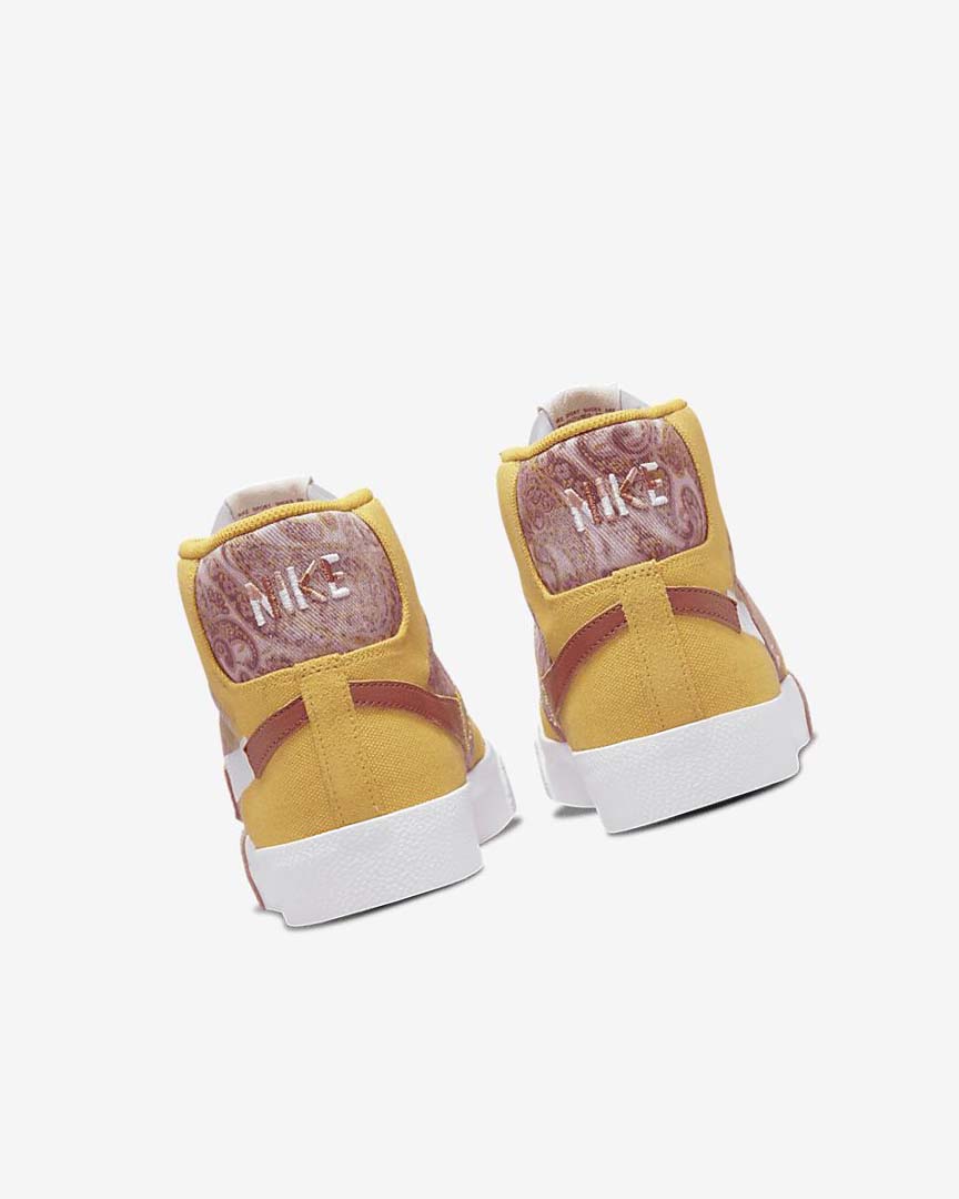 Gold / White Nike SB Zoom Blazer Mid PRM Women's Skate Shoes | CA_4497
