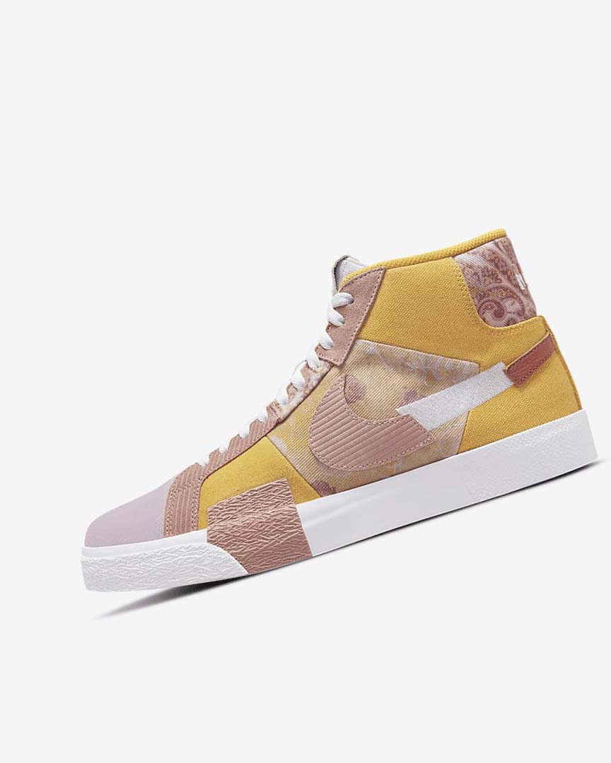 Gold / White Nike SB Zoom Blazer Mid PRM Women\'s Skate Shoes | CA_4497