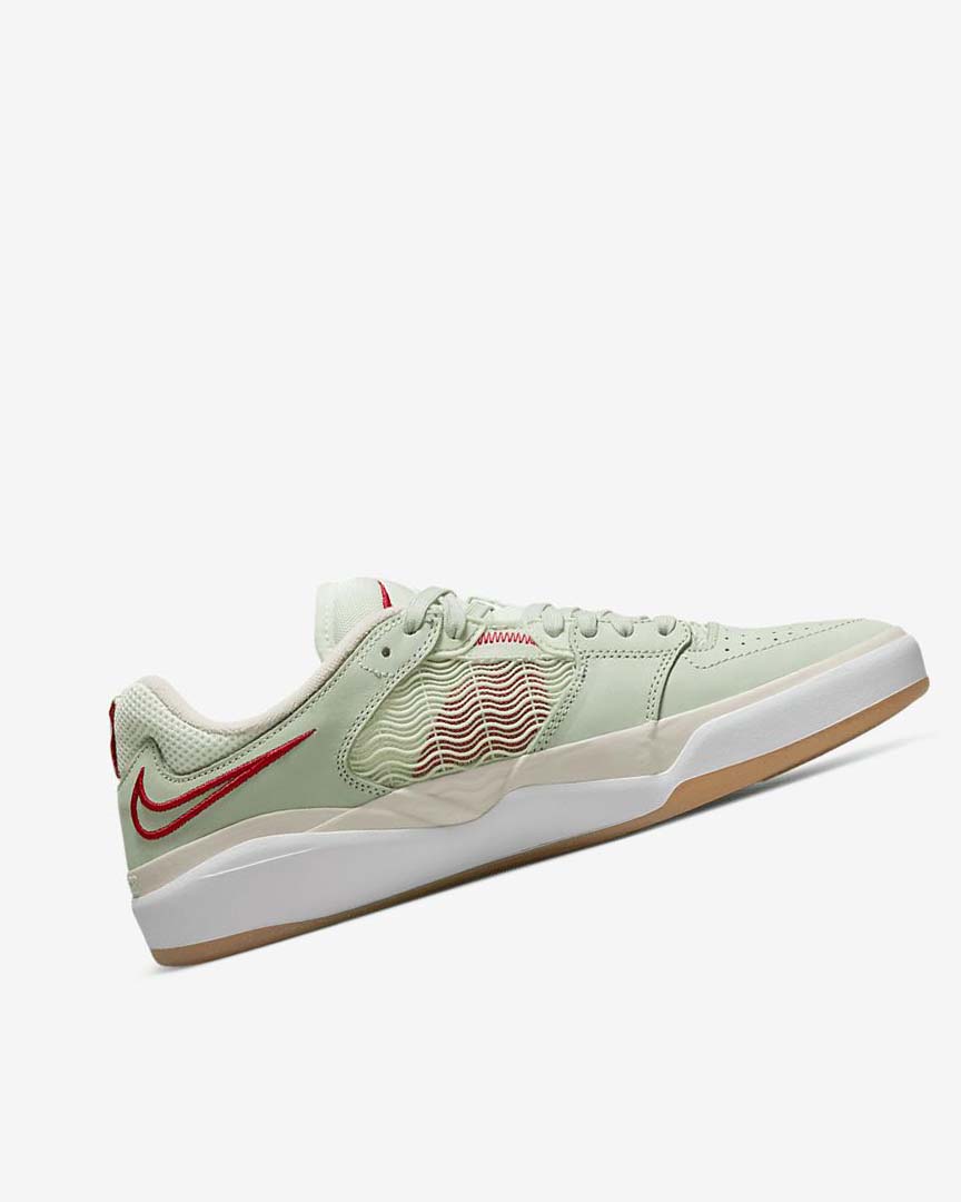 Green / Light Beige / Red Nike SB Ishod Wair Premium Women's Skate Shoes | CA_2836