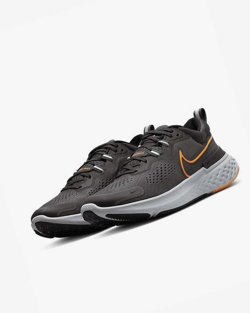 Grey / Black / Grey Nike React Miler 2 Men's Running Shoes | CA_4714