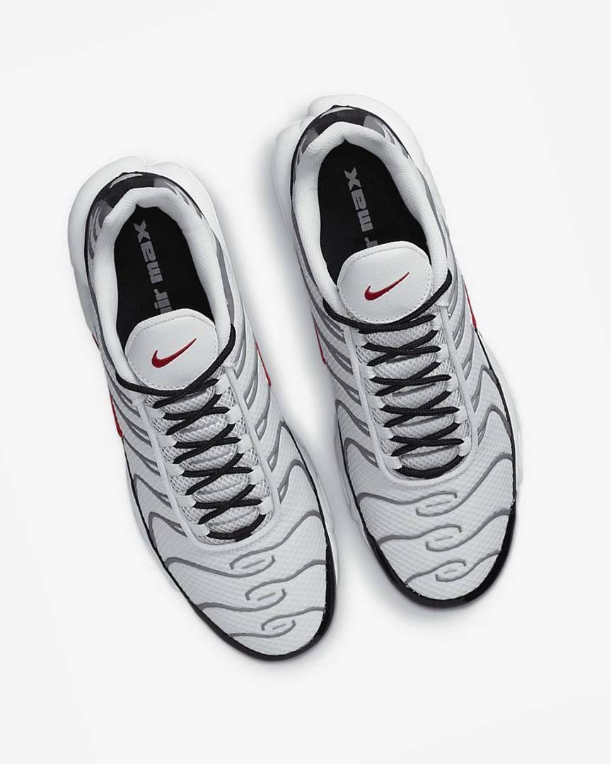 Grey / Black / Red Nike Air Max Plus Men's Sneakers | CA_4499