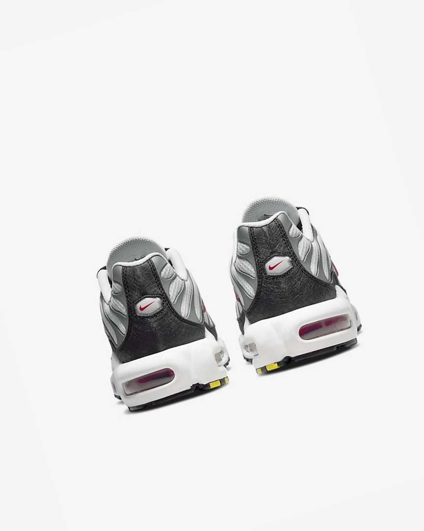 Grey / Black / Red Nike Air Max Plus Men's Sneakers | CA_4499