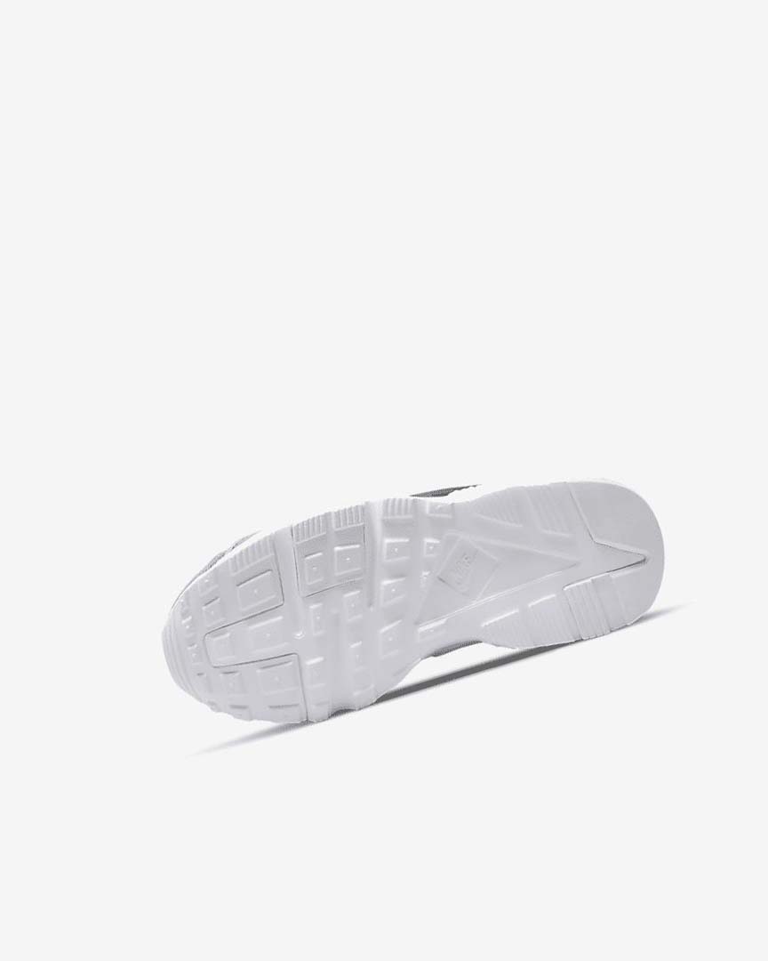 Grey / Grey / White / Grey Nike Huarache Run Boys' Shoes | CA_4700