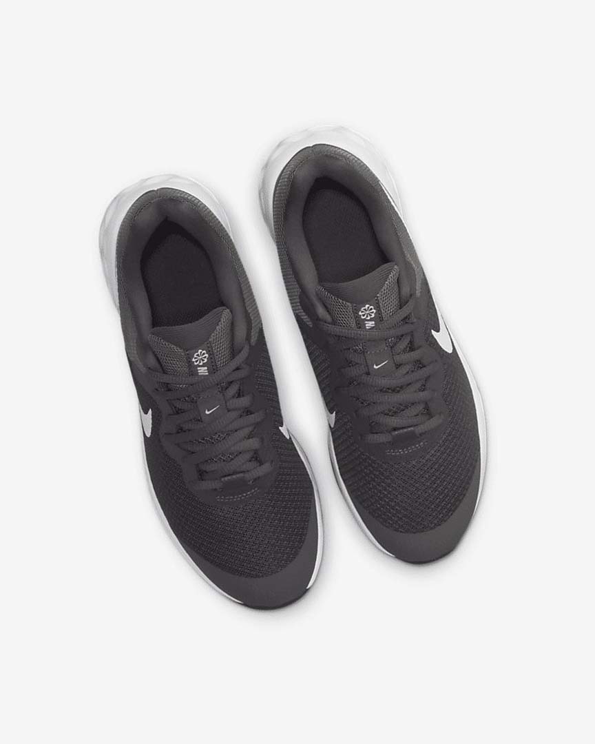 Grey / Grey / White Nike Revolution 6 Girls' Running Shoes | CA_3123