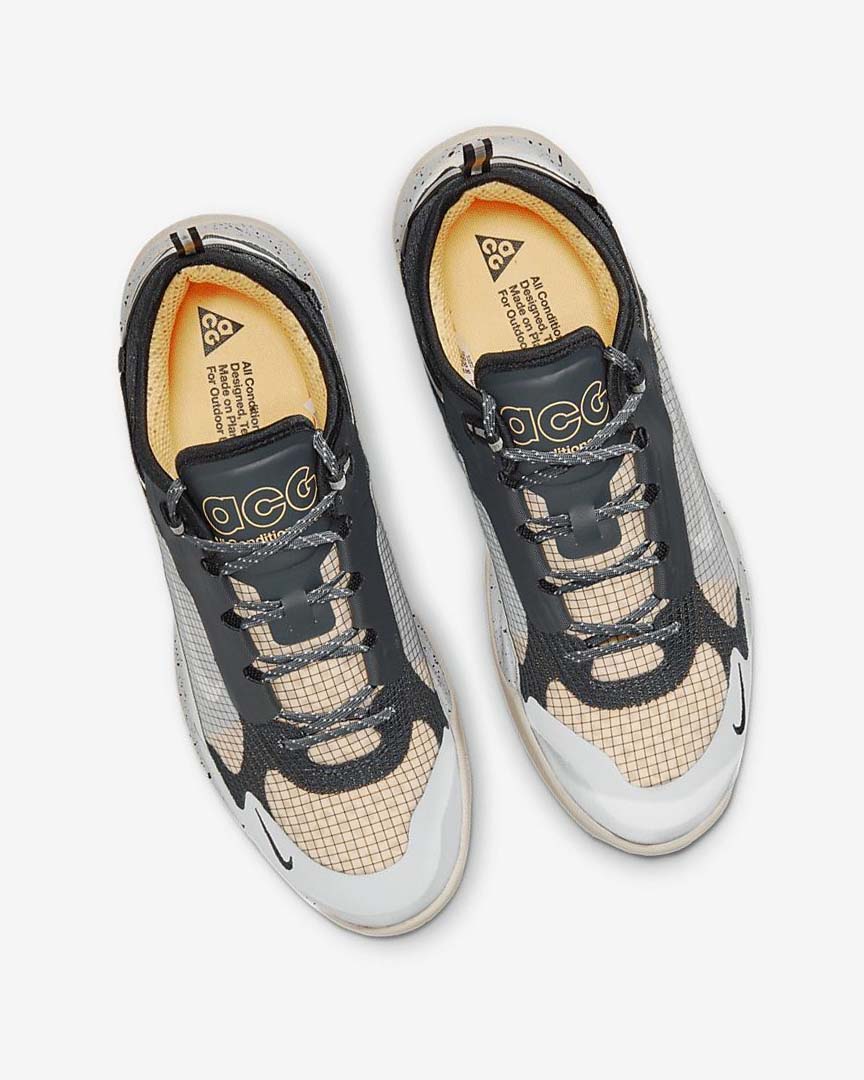 Grey / Metal Silver Nike ACG Air Nasu 2 Men's Sneakers | CA_3002