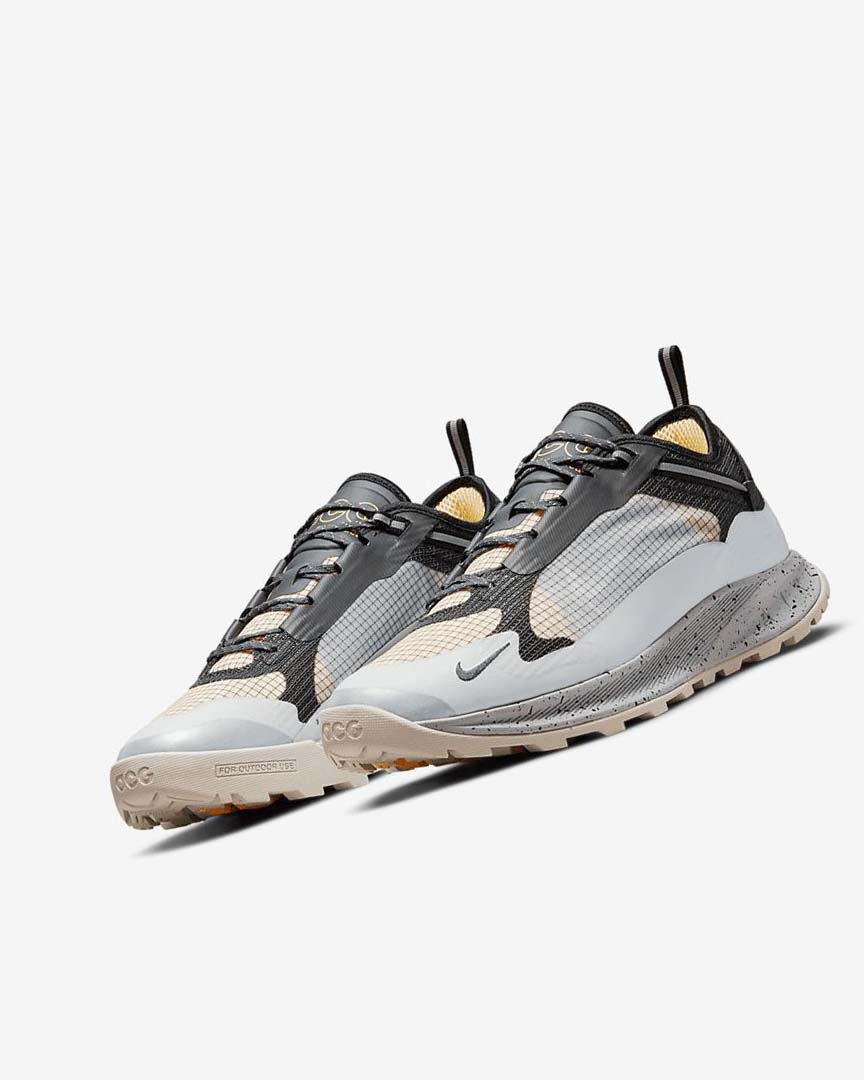 Grey / Metal Silver Nike ACG Air Nasu 2 Men's Sneakers | CA_3002