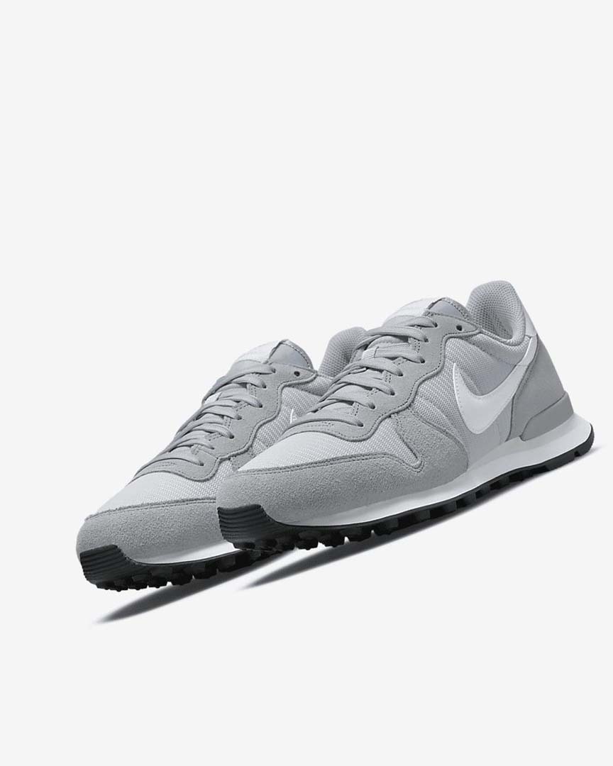 Grey / Platinum / Black / White Nike Internationalist Women's Sneakers | CA_2315