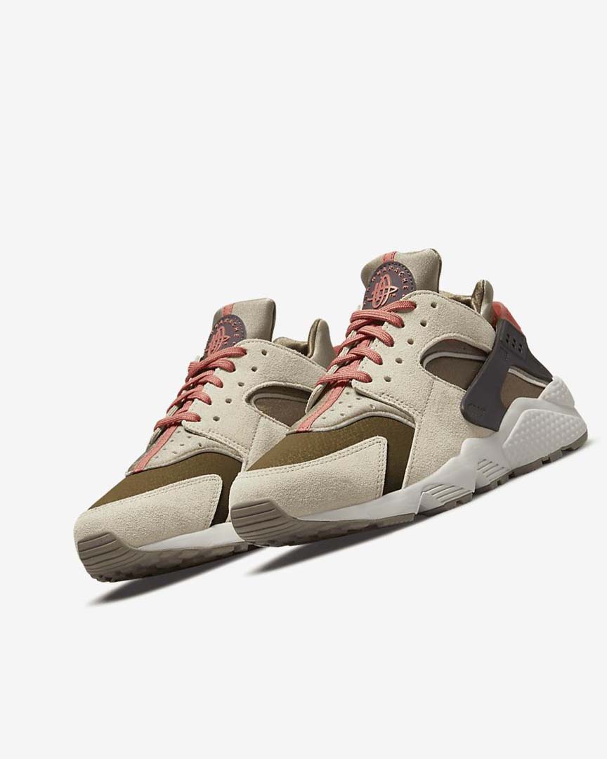 Khaki / Burgundy Nike Air Huarache SP Women's Sneakers | CA_1133