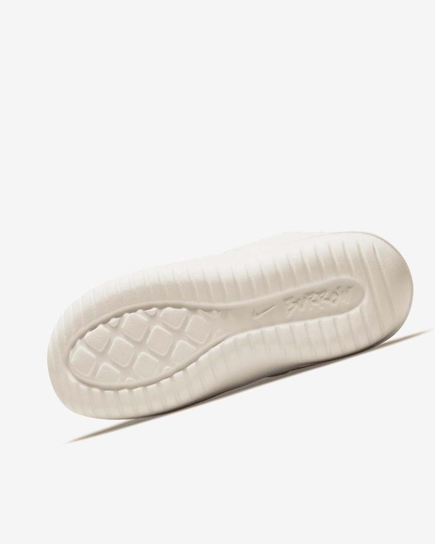 Light Brown / White / Grey Nike Burrow SE Women's Slipper | CA_4840
