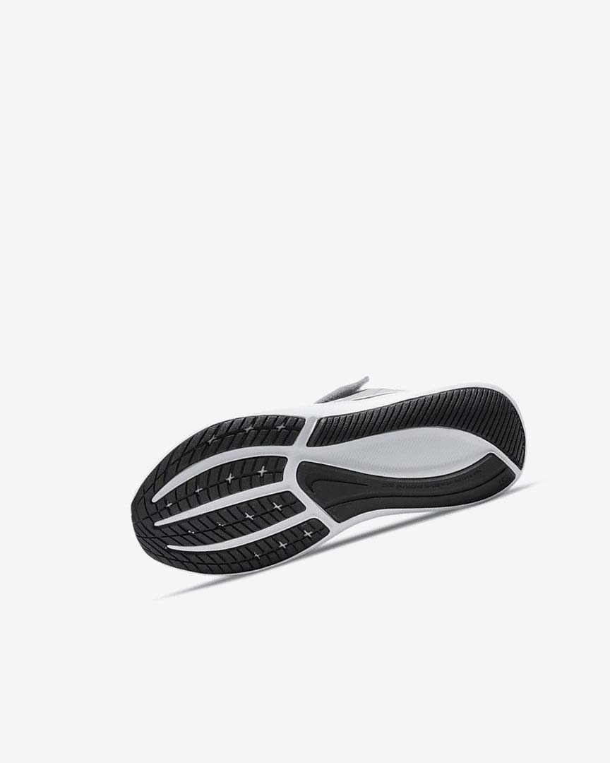 Light Grey / Grey / Black Nike Star Runner 3 Boys' Running Shoes | CA_5055