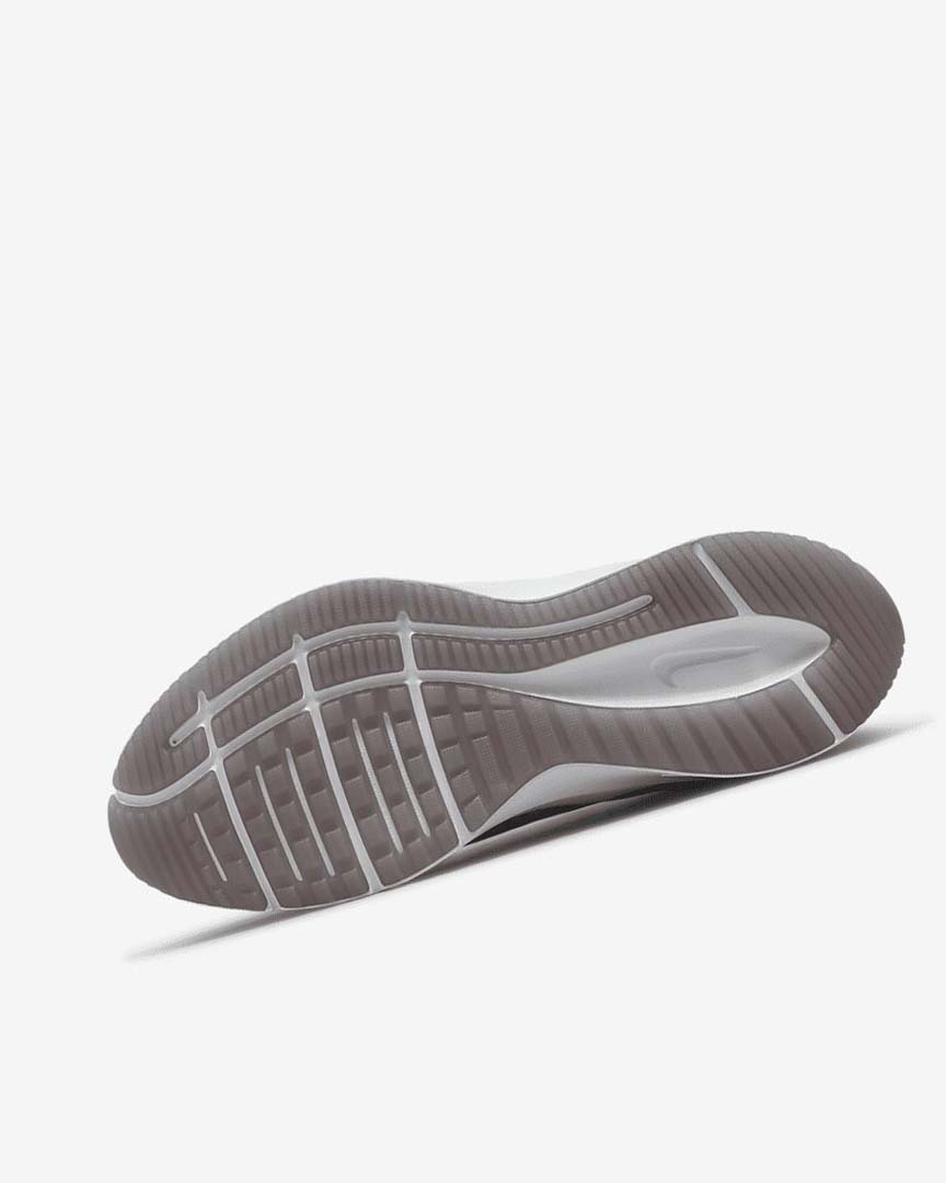 Metal / Grey Nike Quest 4 Premium Women's Running Shoes | CA_2975