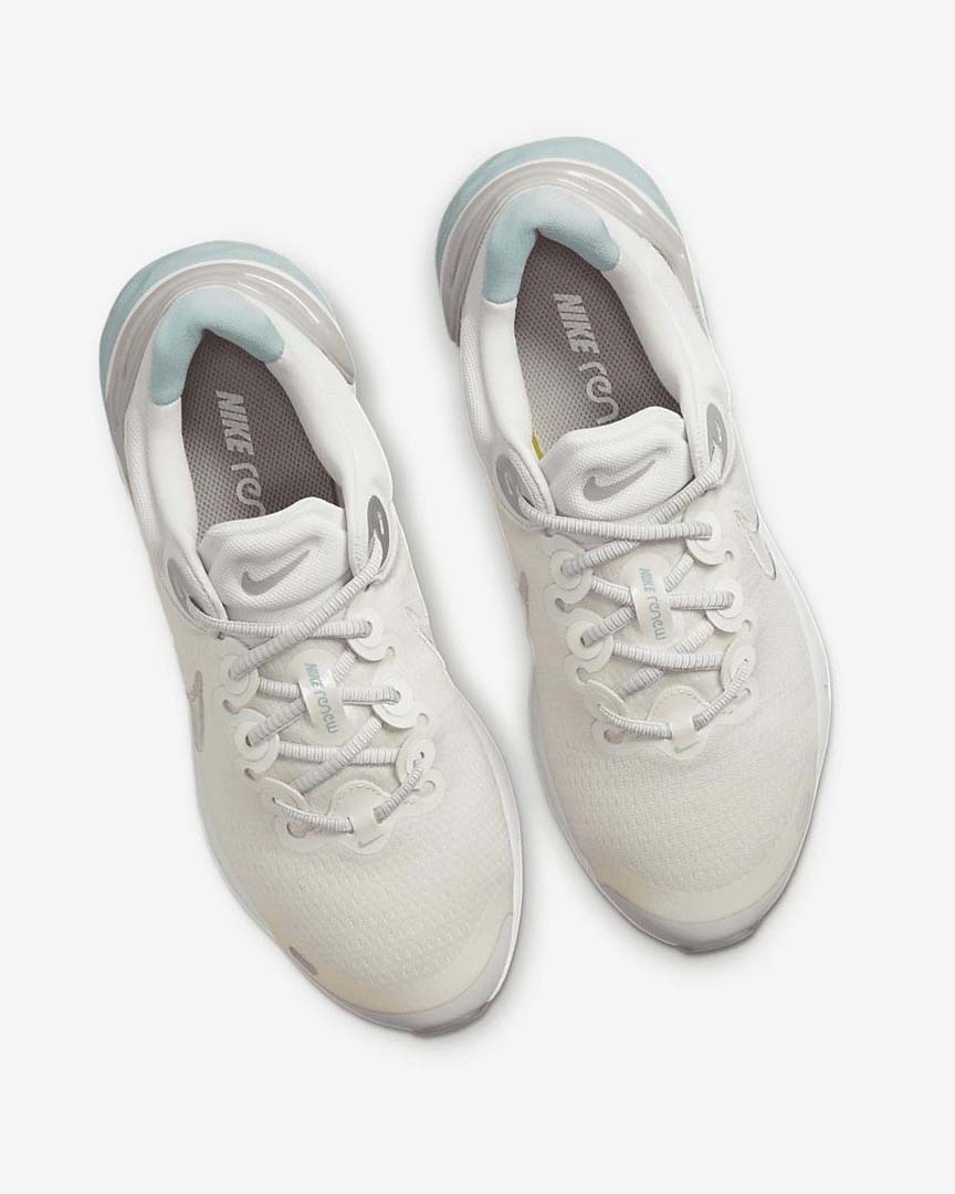Metal / Grey Nike Renew Run 3 Premium Women's Running Shoes | CA_2988