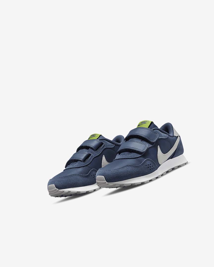 Navy / Green / Grey Nike MD Valiant Girls' Shoes | CA_5130