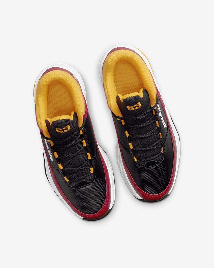 Red / Gold / Black Nike Jordan Max Aura 3 SE Boys' Basketball Shoes | CA_2846