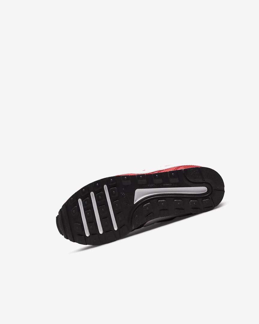 Red / Red / Purple / White Nike MD Valiant SE Boys' Shoes | CA_3249