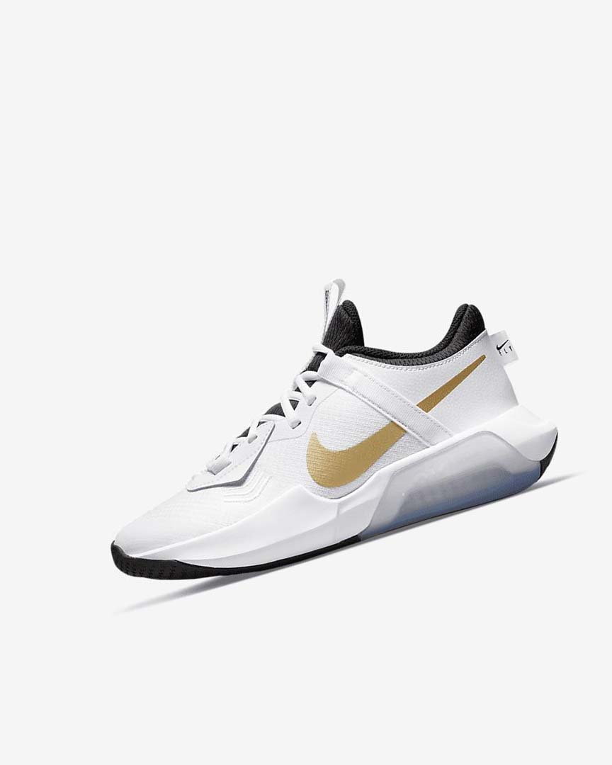 White / Black / Metal Gold Nike Air Zoom Crossover Boys\' Basketball Shoes | CA_3003