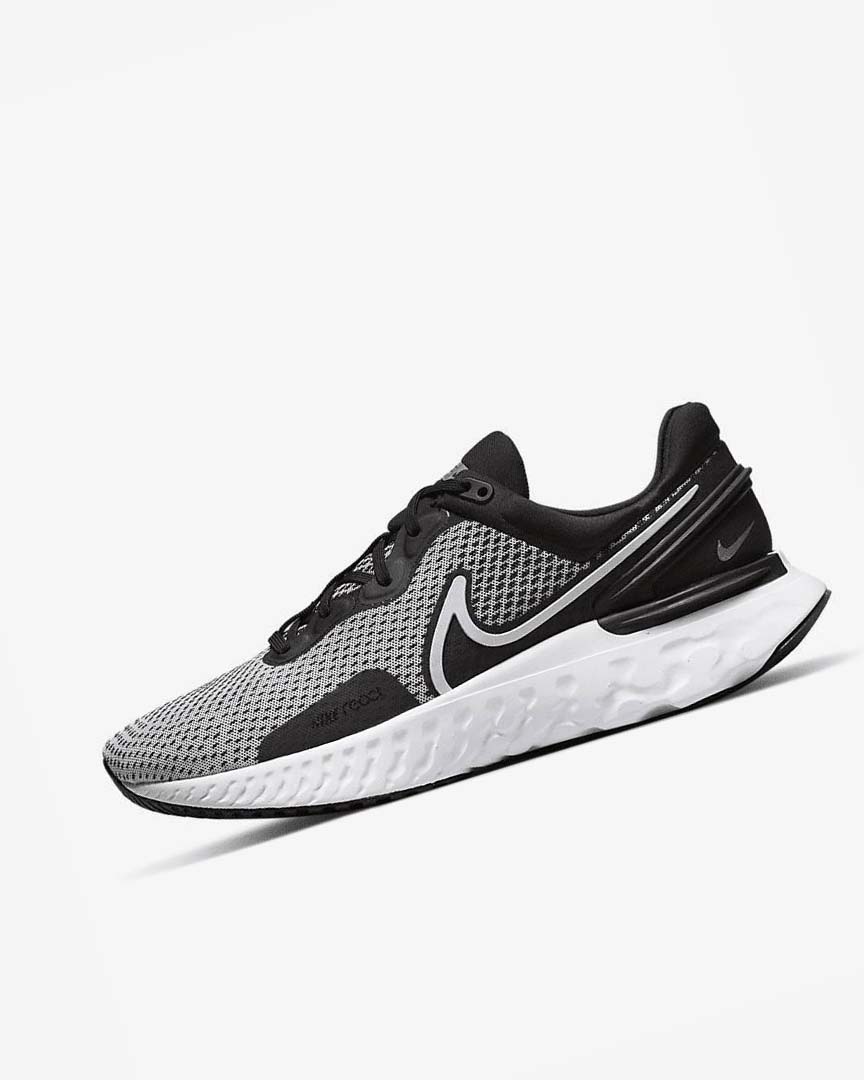 White / Black / Metal Silver / White Nike React Miler 3 Men\'s Running Shoes | CA_4720
