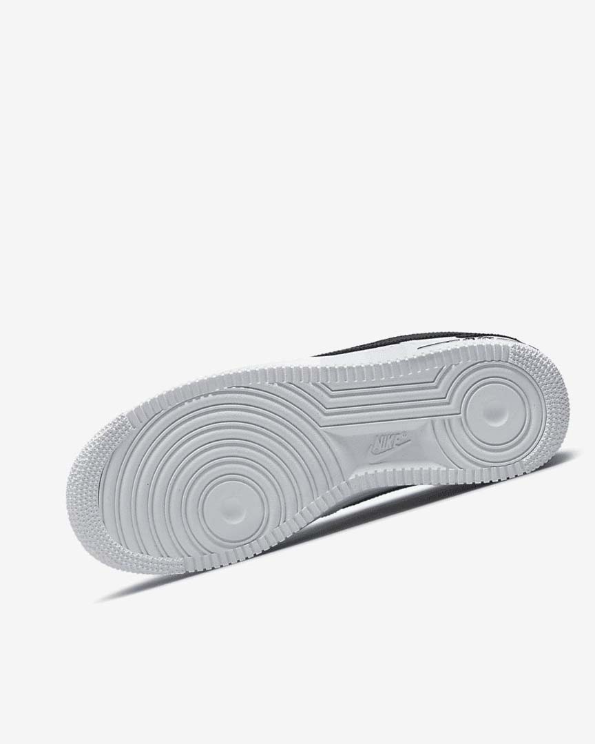 White / Black Nike Air Force 1 '07 Men's Sneakers | CA_3053