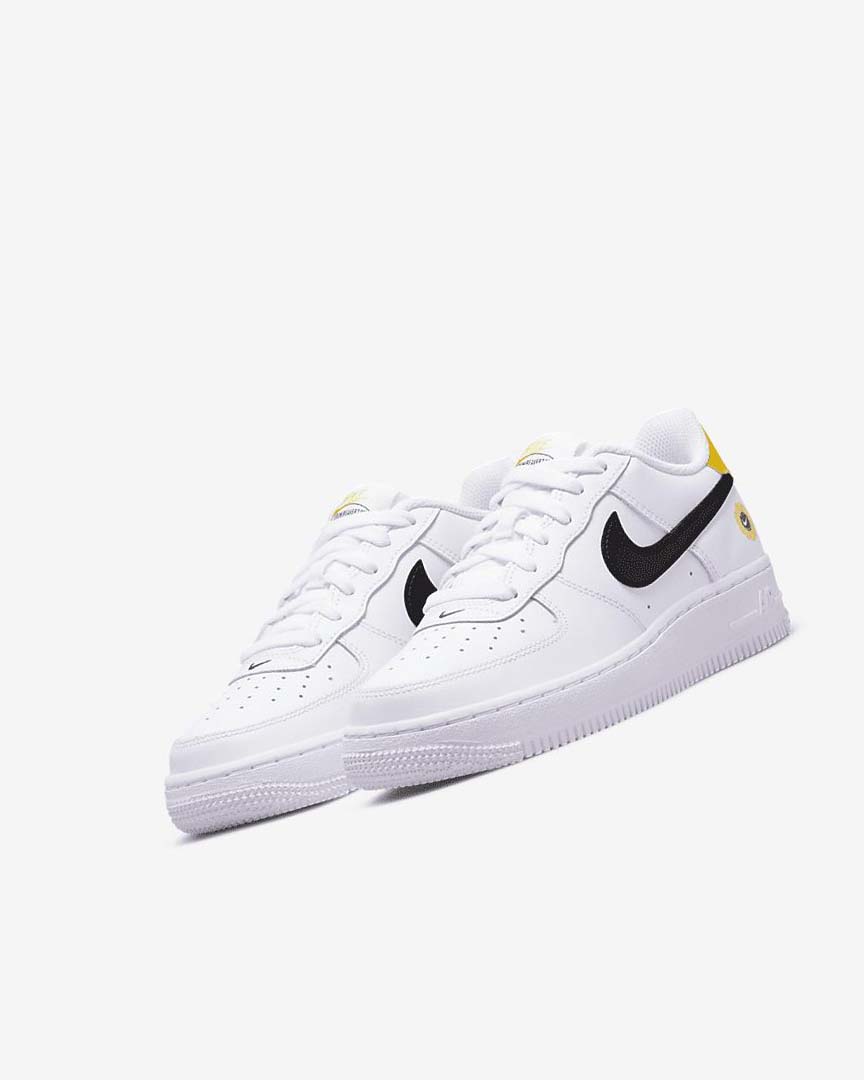 White / Black Nike Air Force 1 LV8 Boys' Sneakers | CA_2313