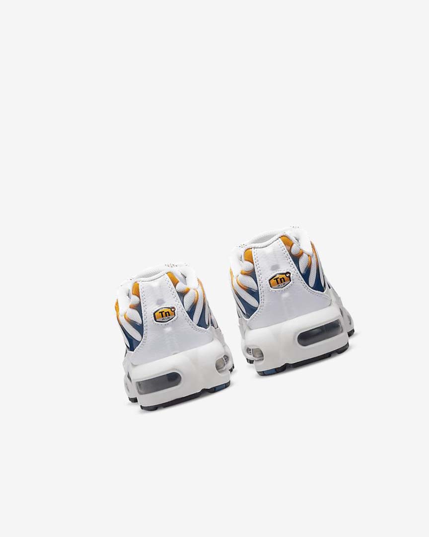 White / Black Nike Air Max Plus Boys' Sneakers | CA_2222