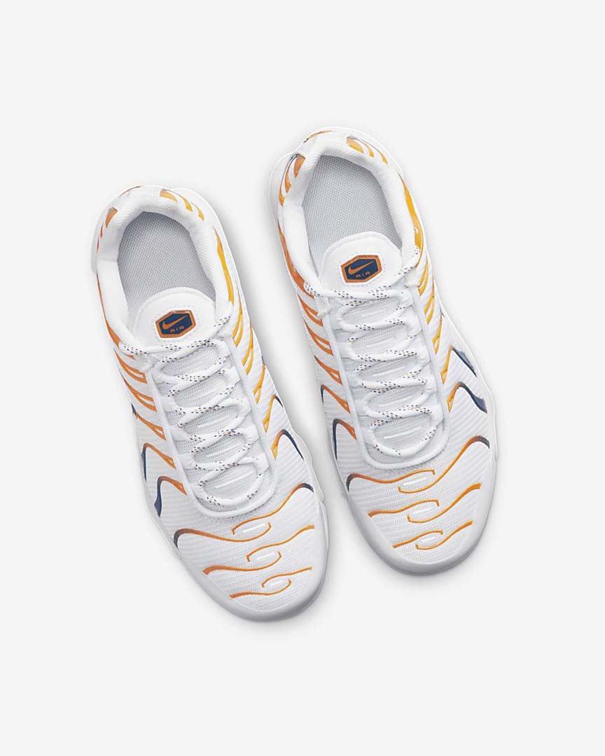 White / Black Nike Air Max Plus Girls' Sneakers | CA_2993