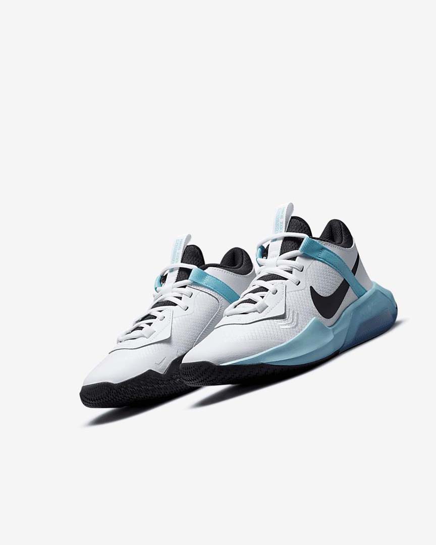 White / Black Nike Air Zoom Crossover Boys' Basketball Shoes | CA_4710