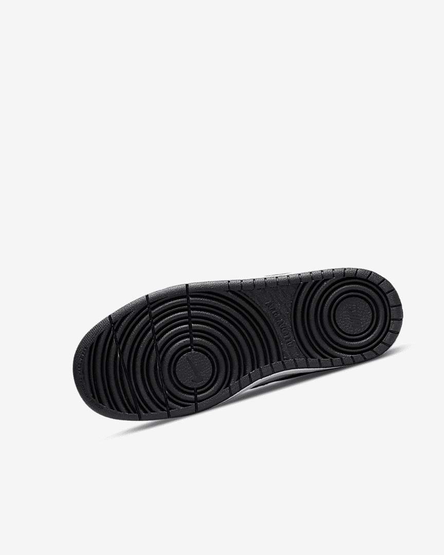 White / Black Nike Court Borough Low 2 Girls' Shoes | CA_4743