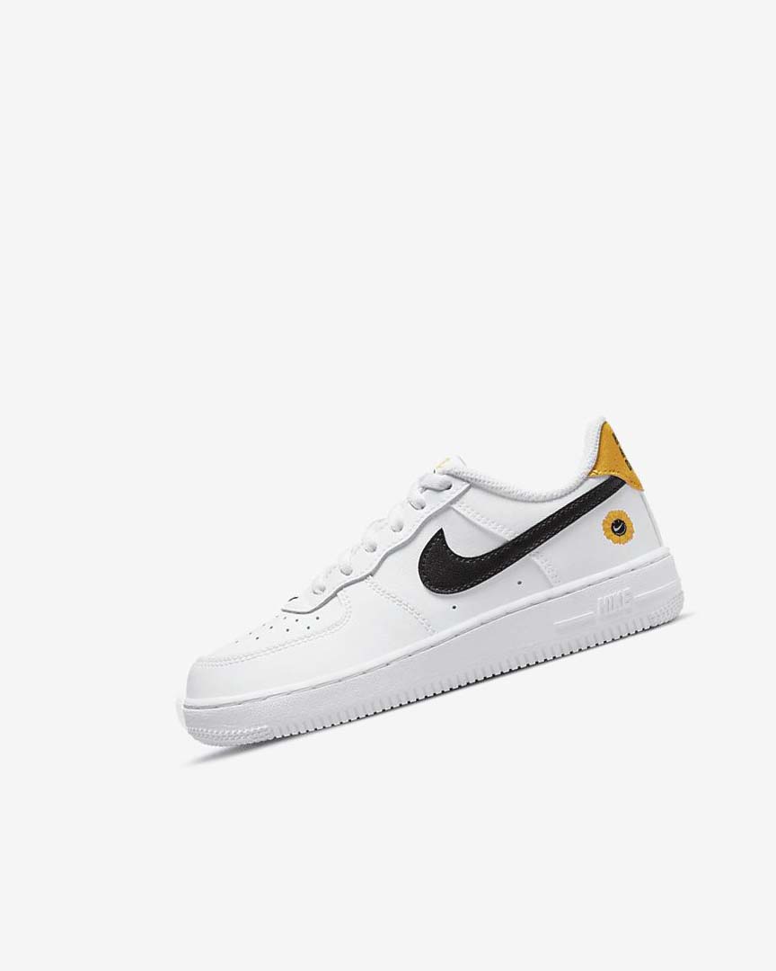 White / Black Nike Force 1 LV8 Boys\' Shoes | CA_5487