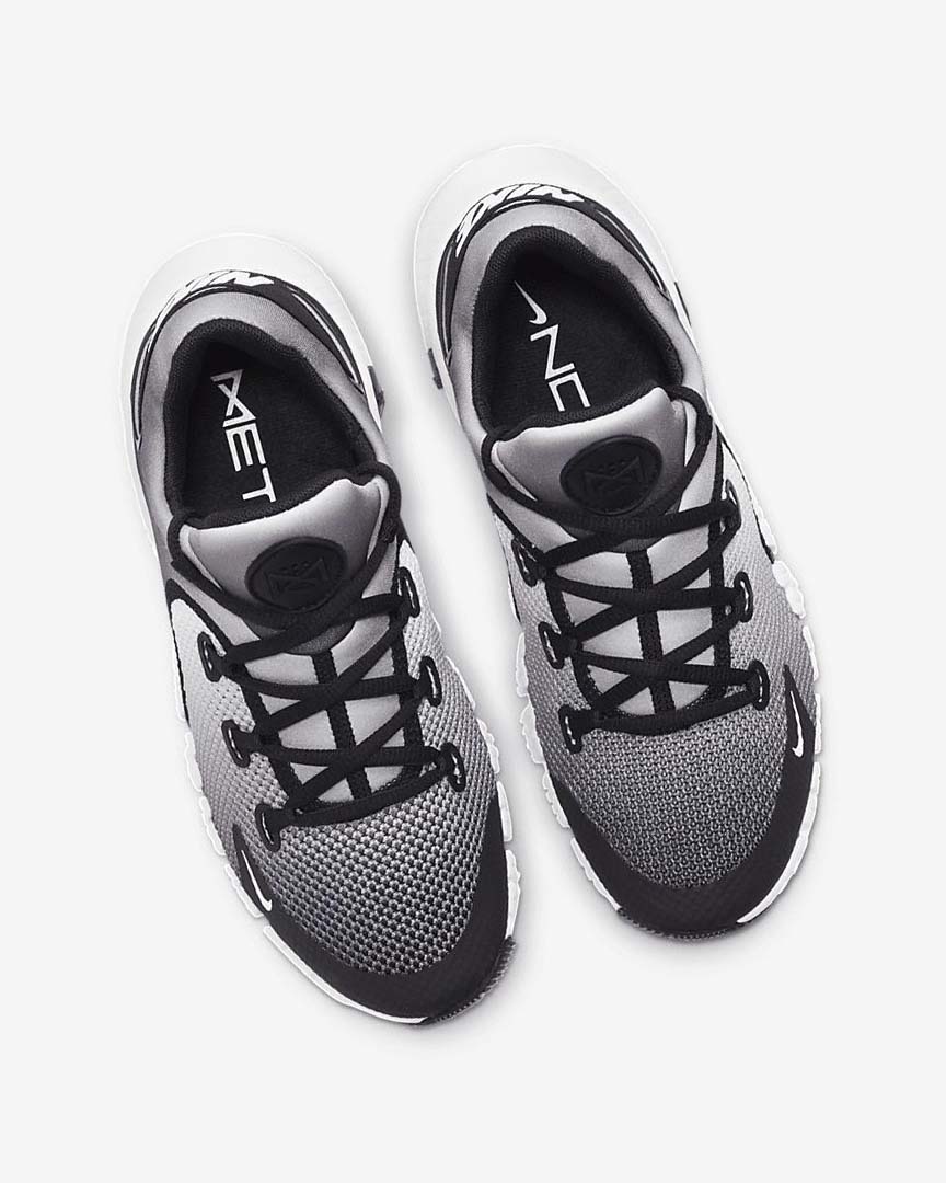 White / Black Nike Free Metcon 4 Women's Training Shoes | CA_2838