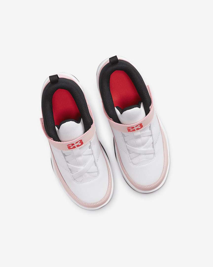White / Black Nike Jordan Max Aura 3 Boys' Basketball Shoes | CA_5141
