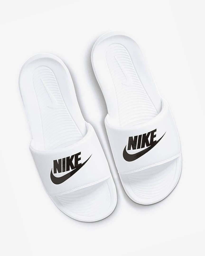 White / Black Nike Victori One Men's Slides | CA_5579