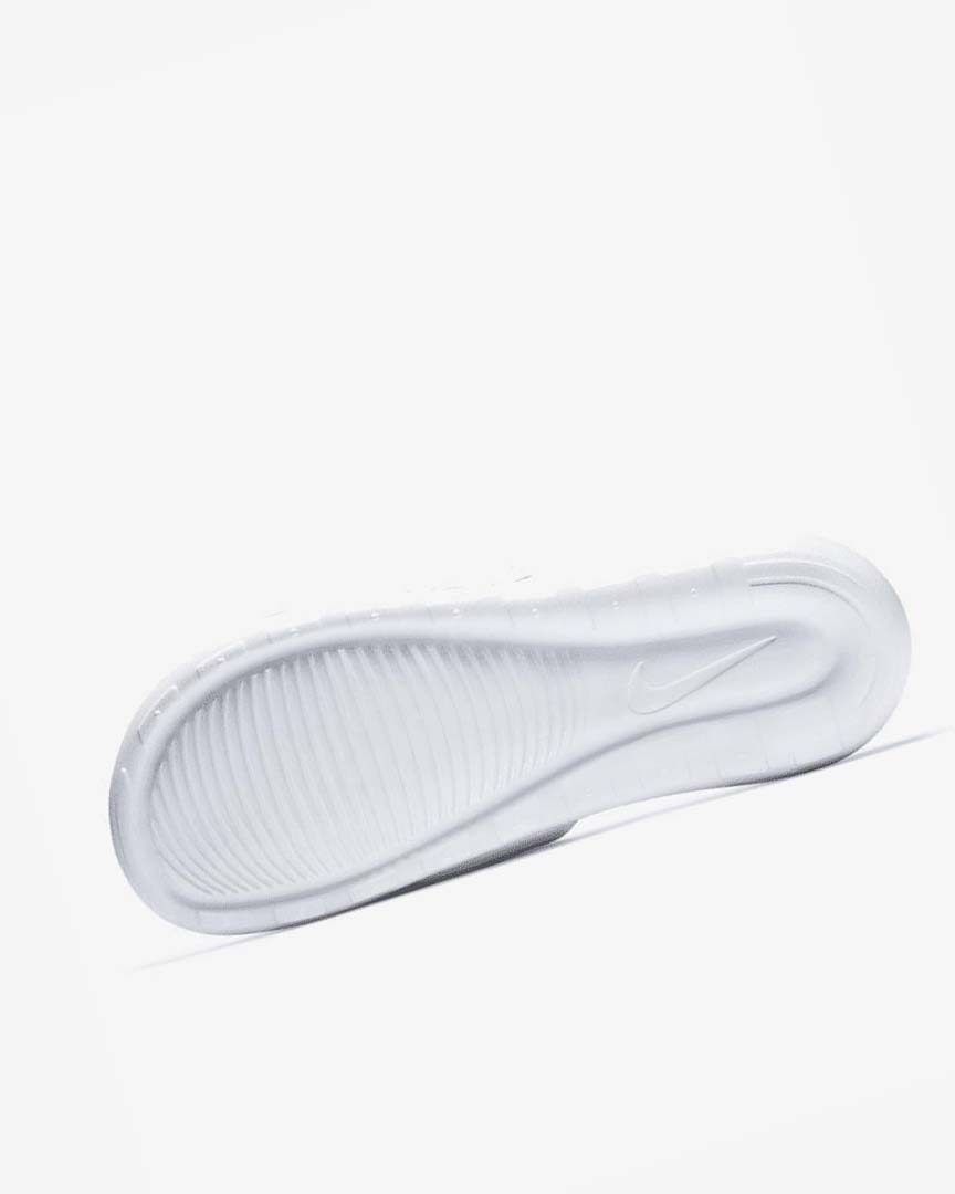 White / Black Nike Victori One Men's Slides | CA_5579