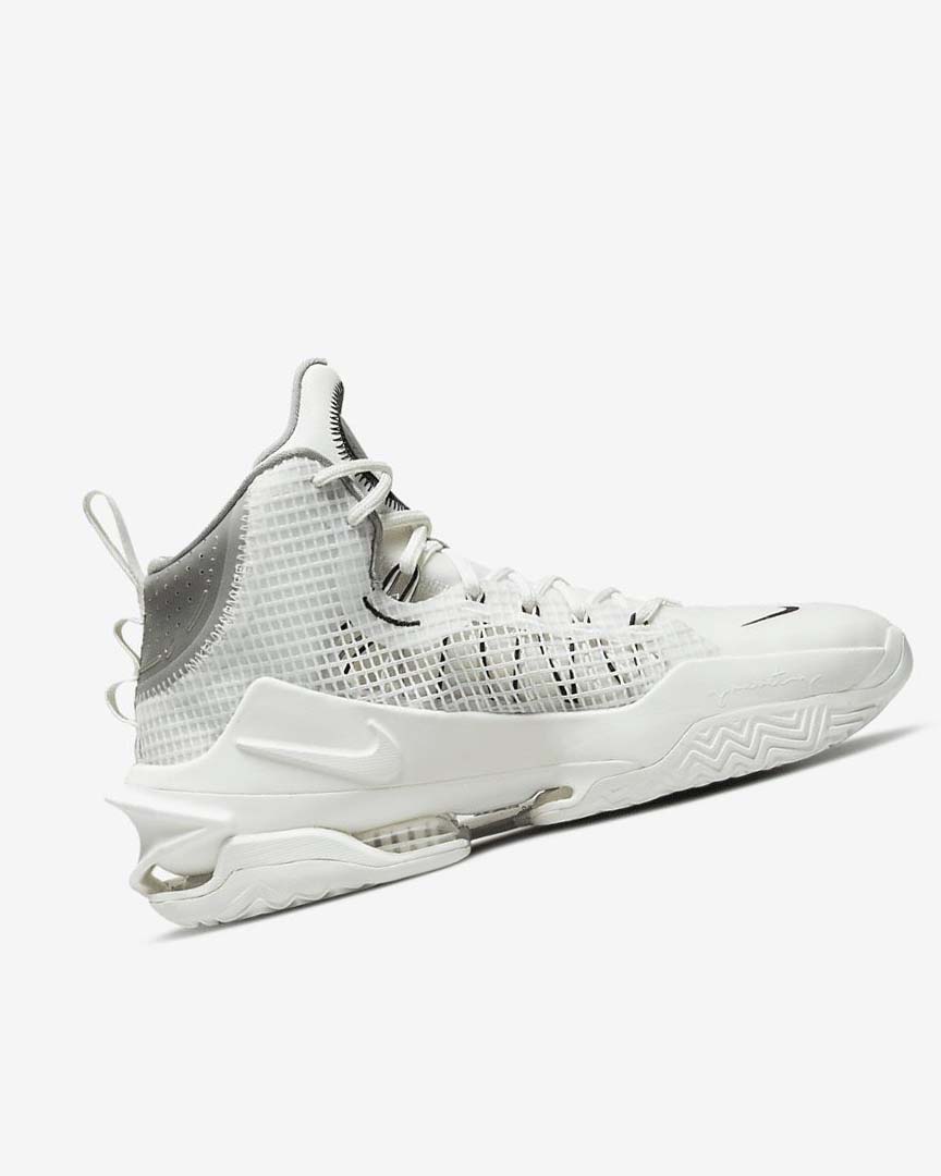 White / Black / White Nike Air Zoom G.T. Jump Women's Basketball Shoes | CA_4916