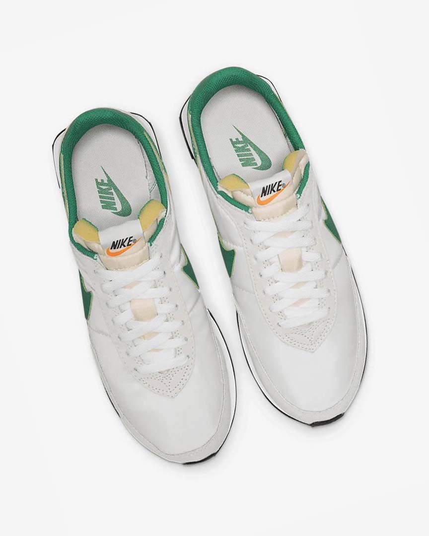 White / Green Nike Waffle Trainer 2 Men's Casual Shoes | CA_4816