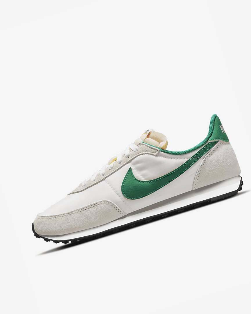 White / Green Nike Waffle Trainer 2 Men\'s Casual Shoes | CA_4816