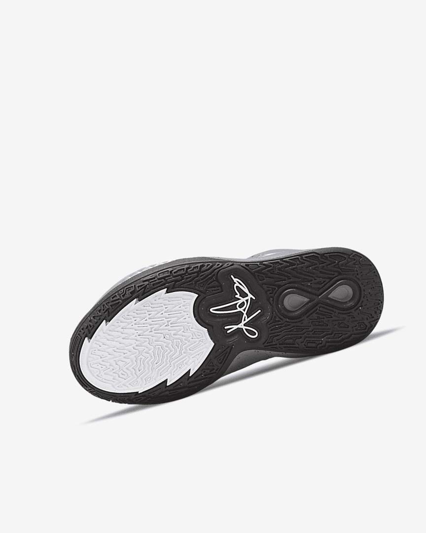 White / Grey / Black Nike Kyrie Infinity SE Girls' Basketball Shoes | CA_2660