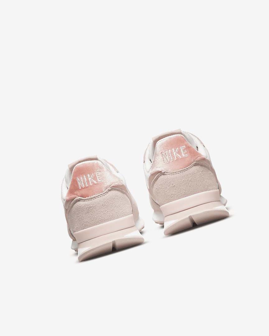 White / Khaki Grey / Light Nike Internationalist Women's Sneakers | CA_4584