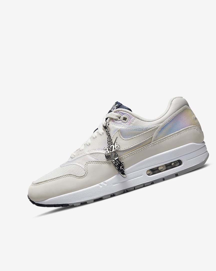 White / Light Grey / Navy / Light Beige Nike Air Max 1 Air Max Day Women\'s Casual Shoes | CA_5280