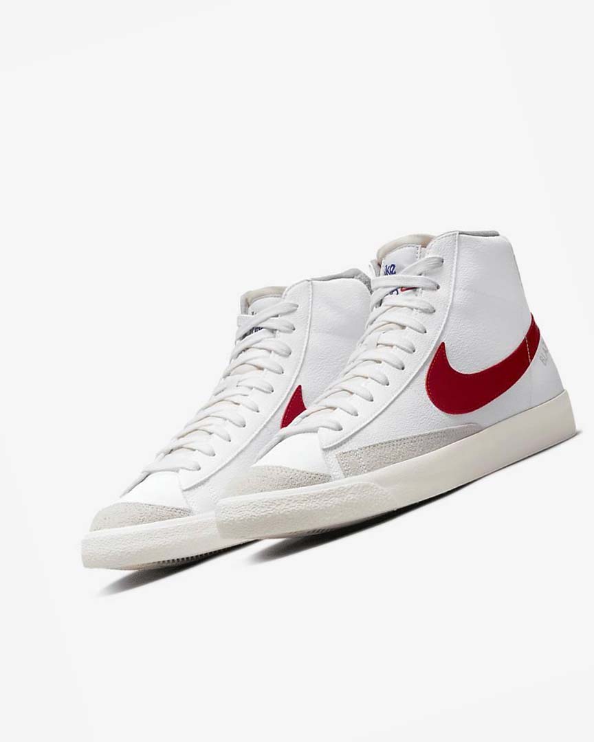 White / Light Grey / Red Nike Blazer Mid '77 Men's Sneakers | CA_4970