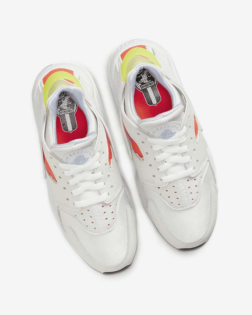 White / Light Red / Black Nike Air Huarache Women's Sneakers | CA_4942