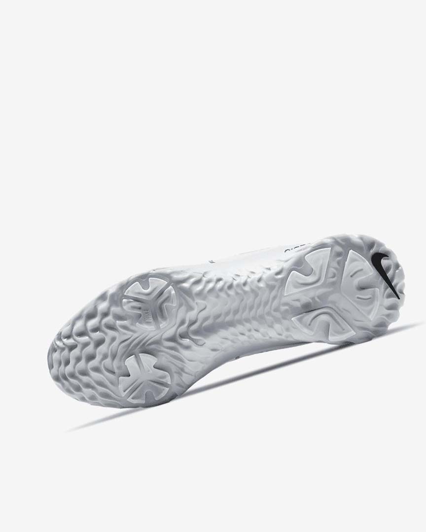White / Metal Platinum / Black Nike React Infinity Pro Women's Golf Shoes | CA_4976