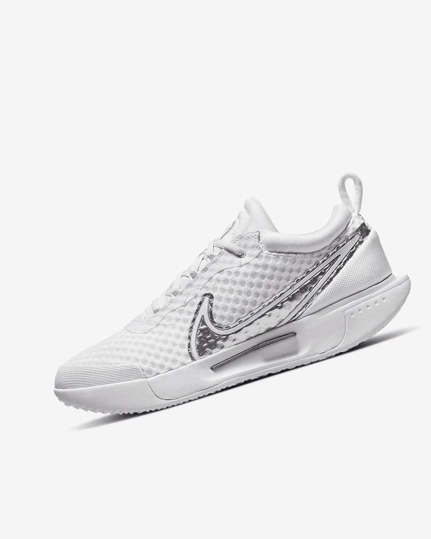 White / Metal Silver Nike Court Zoom Pro Women\'s Tennis Shoes | CA_5548