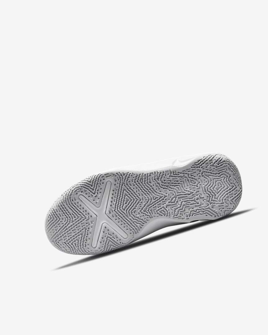 White / Metal Silver Nike Team Hustle D 10 Girls' Basketball Shoes | CA_5245