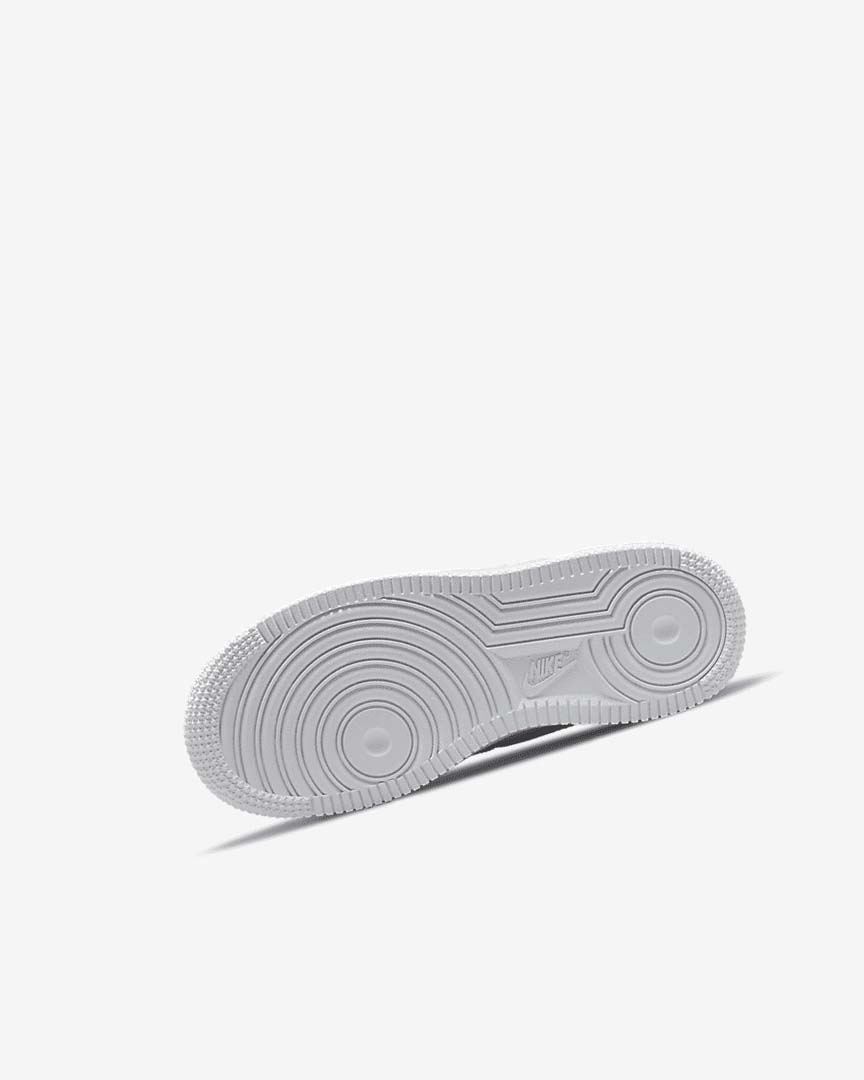 White Nike Force 1 Girls' Shoes | CA_5488