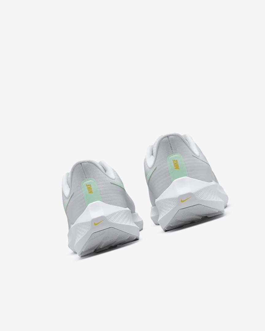 White / Platinum / Green / Mint Nike Air Zoom Pegasus 39 Women's Running Shoes | CA_5063