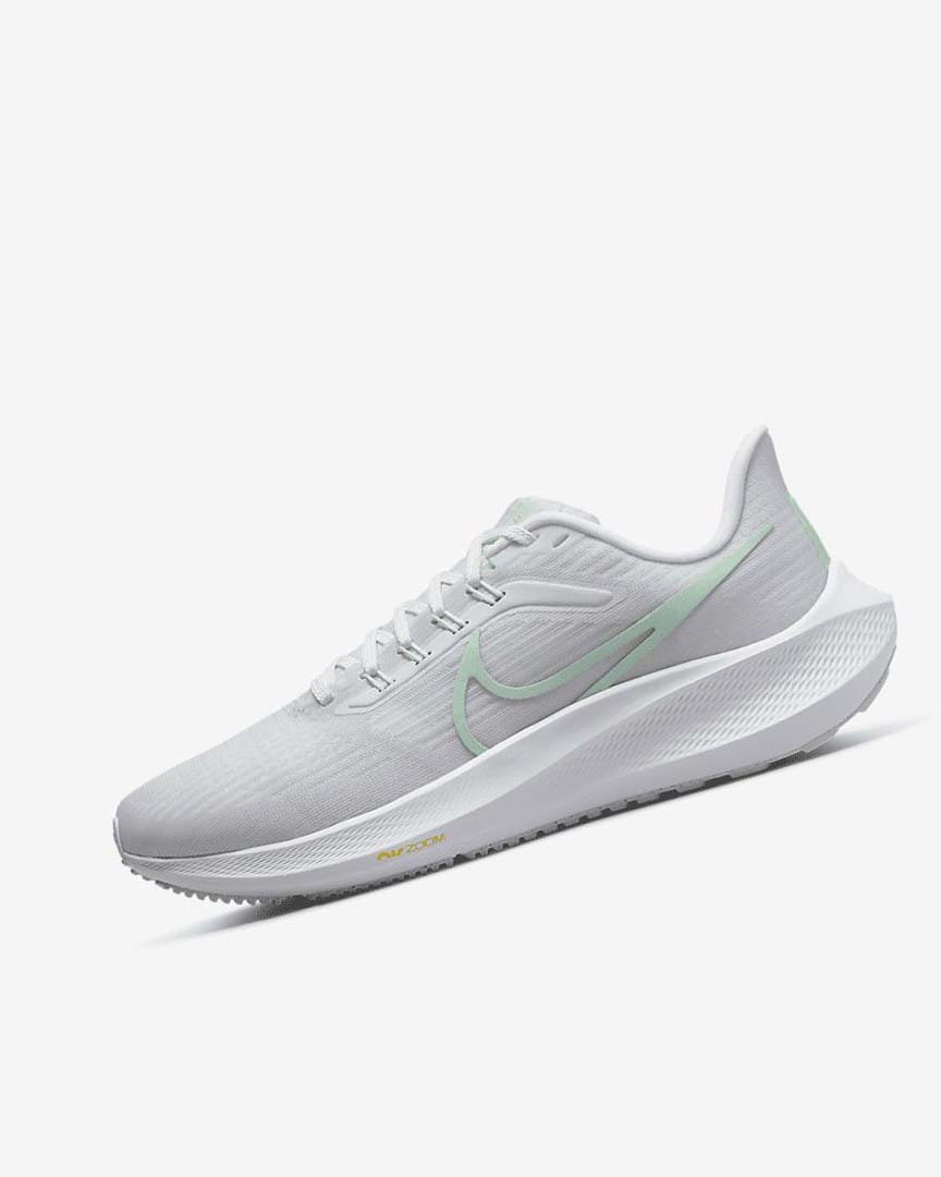 White / Platinum / Green / Mint Nike Air Zoom Pegasus 39 Women\'s Running Shoes | CA_5063