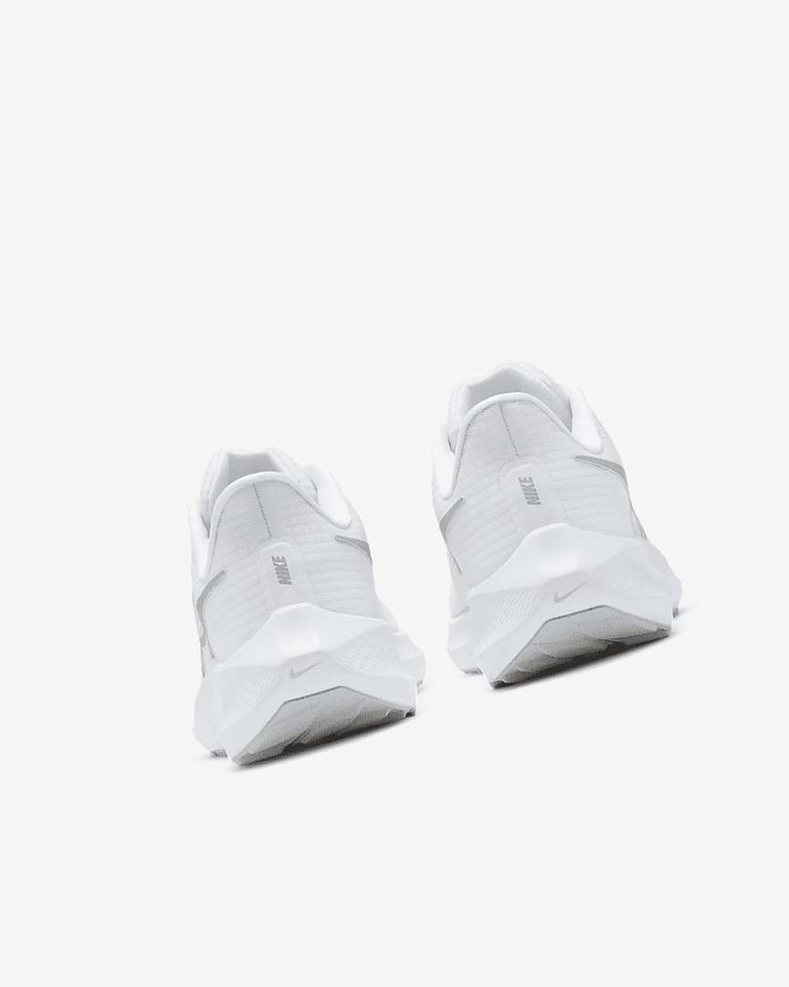 White / Platinum / Grey / Metal Silver Nike Air Zoom Pegasus 39 Women's Running Shoes | CA_5393